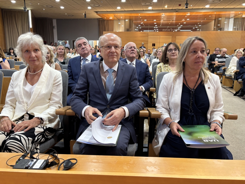 Dr Lenaerts, Sra Mercè de Solà